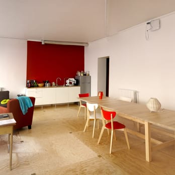 La Cordée Gare de Lyon - Espace convivial à l'entrée - Shared Office Spaces Near Me - Paris, 75 La Cordée Gare de Lyon - Espace convivial à l'entrée - Shared Office Spaces Near Me - Paris, 75