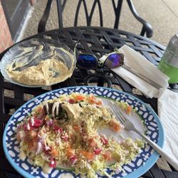 Mezza Mediterranean Cuisine - Humus