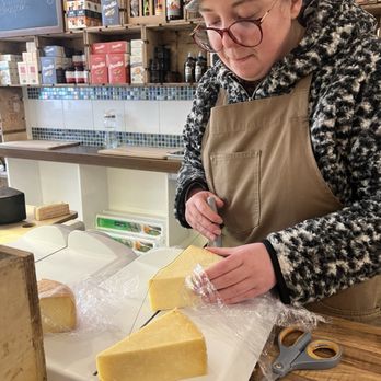 The Cheesery - Cutting cheese - Cheese Shops Near Me - Dundee, DND The Cheesery - Cutting cheese - Cheese Shops Near Me - Dundee, DND