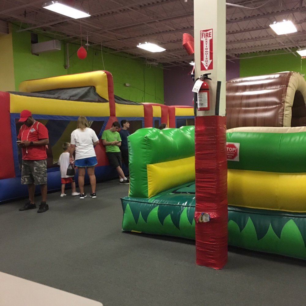 Bounce House - Bounce House Rentals Near Me - Virginia Beach, Virginia