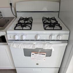 Beautifully installed stoves from our professional delivery team!