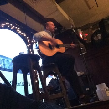The Black Rose - Good lunch Vibe and some Irish tunes - American Near Me - Boston, Massachusetts