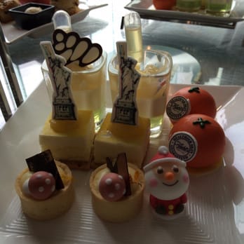 獅子樓 - Not edible Santa =( - Japanese Near Me - Hong Kong, HK