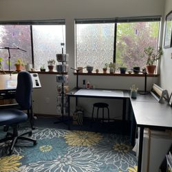 Gallery Boom - Private Art Studios upstairs.