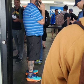 Dollar Car Rental - Line out the door - Car Rental Near Me - Kauai, Hawaii Dollar Car Rental - Line out the door - Car Rental Near Me - Kauai, Hawaii