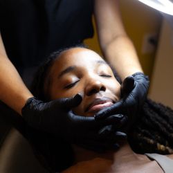 Clean Your Dirty Face - Facial in progress