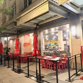 Giordano's - Pizza Near Me - Washington, DC, District of Columbia