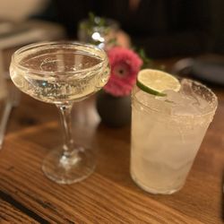 Eastend - Prosecco & margarita on the rocks