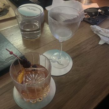 Fogbird - Old fashioned and white lotus - Cocktail Bars Near Me - San Mateo, California Fogbird - Old fashioned and white lotus - Cocktail Bars Near Me - San Mateo, California