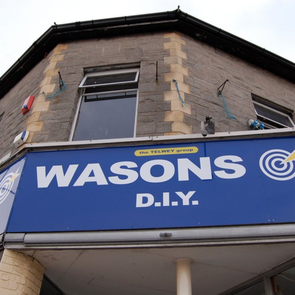 Gardners Paint Cardiff Fasci Garden