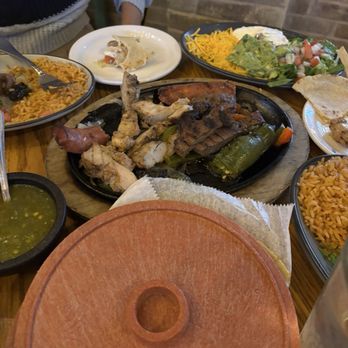 Maria Bonita - Beef and chicken - Mexican Near Me - San Antonio, Texas
