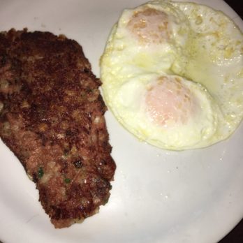 Eggs 'n Things - Corned beef hash - Breakfast & Brunch Near Me - Honolulu, Hawaii Eggs 'n Things - Corned beef hash - Breakfast & Brunch Near Me - Honolulu, Hawaii