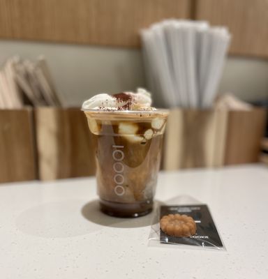 Ten Thousand Coffee by null