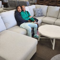 BoxDrop Furniture & Mattress of Johnston County