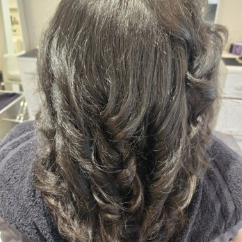 Tina Pearson Salon - Silk press after a steam - Hair Salons Near Me - Edgewater, New Jersey Tina Pearson Salon - Silk press after a steam - Hair Salons Near Me - Edgewater, New Jersey