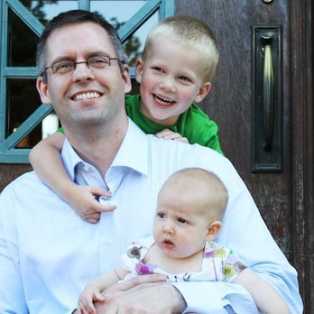 Queen Anne Chiropractic Center - Dr. Graeme and his son and daughter. - Chiropractors Near Me - Seattle, Washington Queen Anne Chiropractic Center - Dr. Graeme and his son and daughter. - Chiropractors Near Me - Seattle, Washington