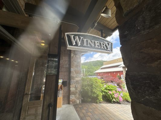 Old Mountain Wine Company by null