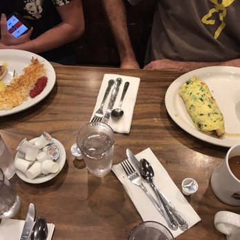 Nate'n Al's - Omelet and eggs Benedict. Be careful because each add in costs you in the omelet. - Delis Near Me - Beverly Hills, California Nate'n Al's - Omelet and eggs Benedict. Be careful because each add in costs you in the omelet. - Delis Near Me - Beverly Hills, California