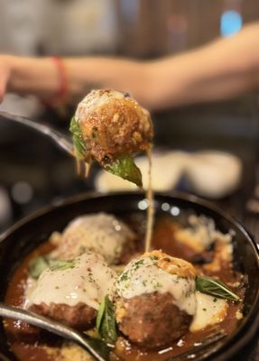 Luca's Ristorante by null