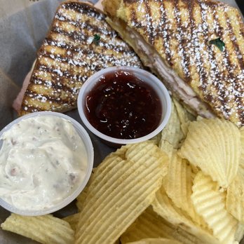 Cross Creek Sandwich Shop - Ruby Cristo - Sandwiches Near Me - Conway, Arkansas Cross Creek Sandwich Shop - Ruby Cristo - Sandwiches Near Me - Conway, Arkansas