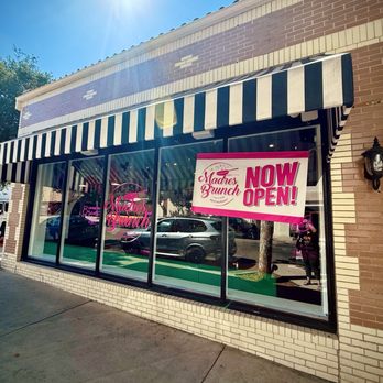 Madres Brunch - Storefront - Coffee & Tea Near Me - Monrovia, California Madres Brunch - Storefront - Coffee & Tea Near Me - Monrovia, California