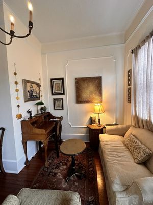 Balcony Guest House Bed and Breakfast by null