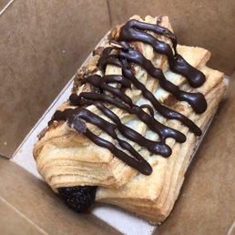 Pistachio Chocolate Croissant