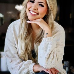Freshair Salon & Boutique - Rogers - Julissa Calderon @ Freshair Rogers, AR