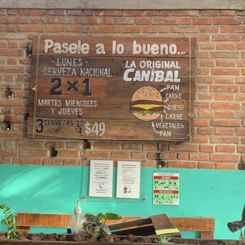 El Canibal - Burgers Near Me - Guadalajara, JAL