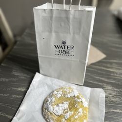 Water Oak Cafe & Bakery - Lemon cookie