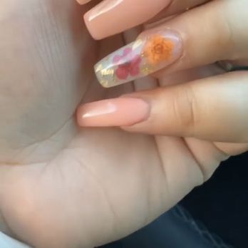Spring Nails - Nail Salons Near Me - Fremont, California