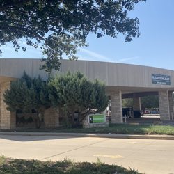 R.Greenleaf Clovis - Cannabis Dispensary - Exterior