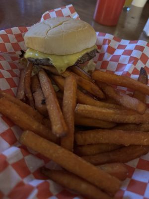 Duchess Tavern by null