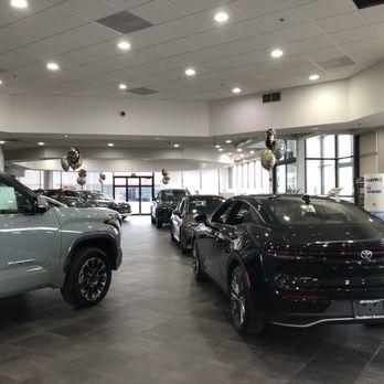Bredemann Toyota in Park Ridge - Sales - The smallish new car showroom, circa Feb 2024. - Car Dealers Near Me - Park Ridge, Illinois
