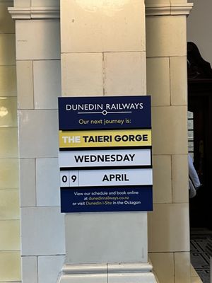 Taieri Gorge Railway by null