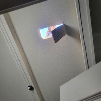 Dan's Roofing - Dans Roofing cut a hole in my bedroom ceiling and didn't come out to repair it for 3 weeks. - Roofing Near Me - Lake Elsinore, California