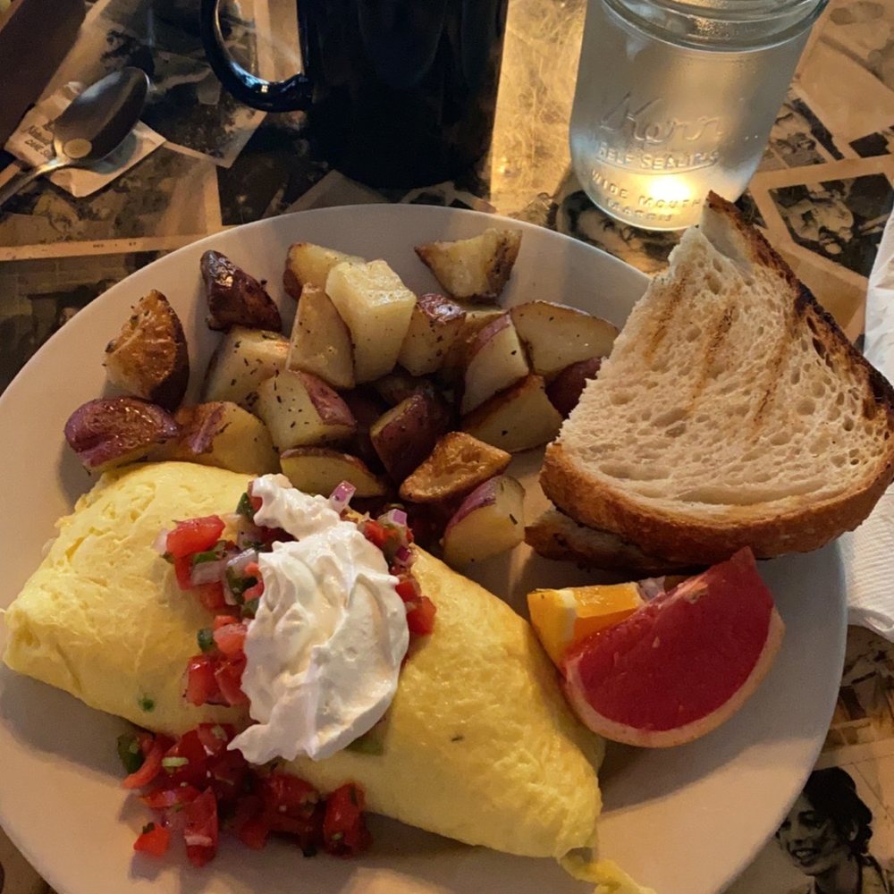 Americana - New American Near Me - Seattle, Washington
