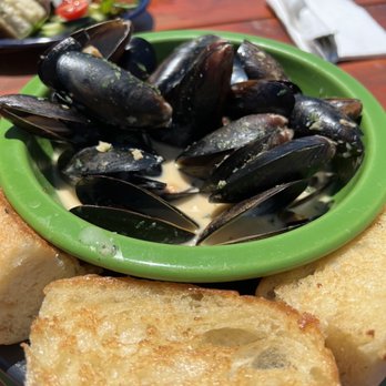 Barnacle Bistro - Their mussels dish. - American Near Me - Gold Beach, Oregon