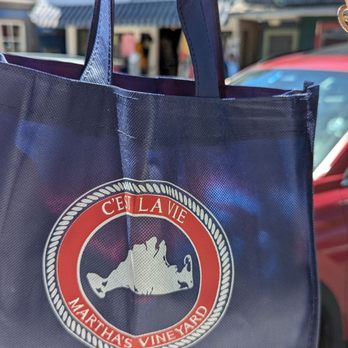 C'est La Vie - Gift Shops Near Me - Oak Bluffs, Massachusetts C'est La Vie - Gift Shops Near Me - Oak Bluffs, Massachusetts