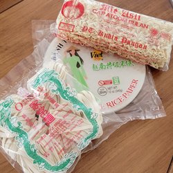 La Rice Market - Good selection of dry products