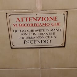 Bar Ristorante Oscari - Simpatia nel cesso