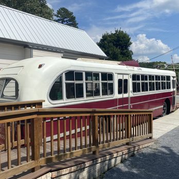 Ball Ground Burger Bus - The dining room - American Near Me - Ball Ground, Georgia Ball Ground Burger Bus - The dining room - American Near Me - Ball Ground, Georgia