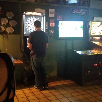 Baseline Pub - Golden tee AND darts ?  Yes please! - Dive Bars Near Me - Tempe, Arizona