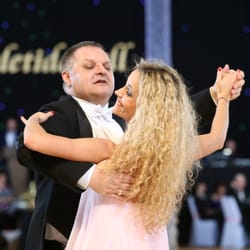 iBallroom DanceR