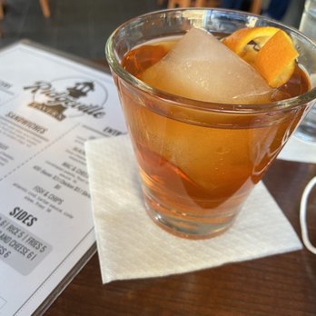 Ridgeville Tavern - Delicious old fashioned! - Bars Near Me - Evanston, Illinois Ridgeville Tavern - Delicious old fashioned! - Bars Near Me - Evanston, Illinois