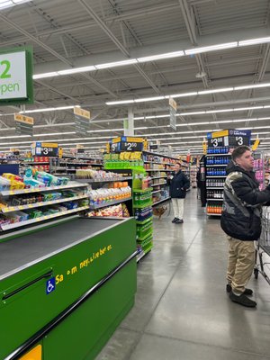 WALMART NEIGHBORHOOD MARKET - Updated January 2026 - 1211 W Broad St