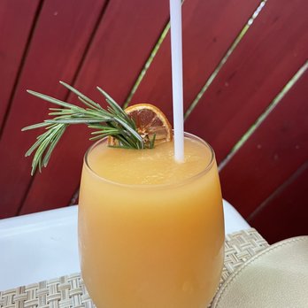 Saravá - The Modern Bistro - Passion fruit frosé - Breakfast & Brunch Near Me - Brooklyn, New York Saravá - The Modern Bistro - Passion fruit frosé - Breakfast & Brunch Near Me - Brooklyn, New York