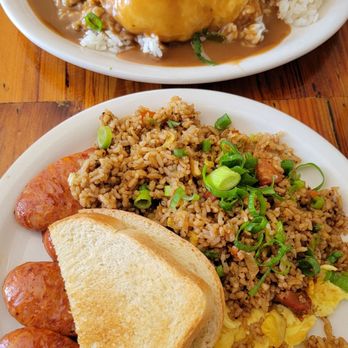 Moke’s Bread And Breakfast - Breakfast & Brunch Near Me - Honolulu, Hawaii