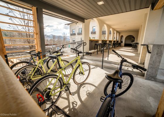 LOGE Leavenworth Downtown by null