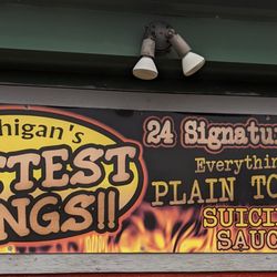 Sporty's Wing Shack & Smokehouse